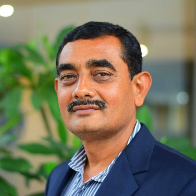 Dr.Dinesh Suthariya